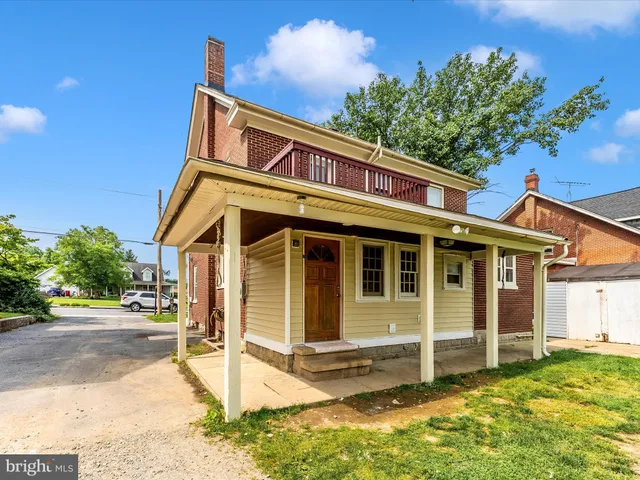 $329,000 | 19330 Longmeadow Road, Hagerstown, MD 21742