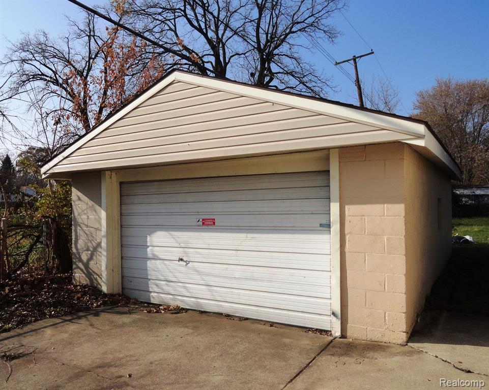 26801 Norfolk Street Inkster, MI 48141 - Photo 3 of 9