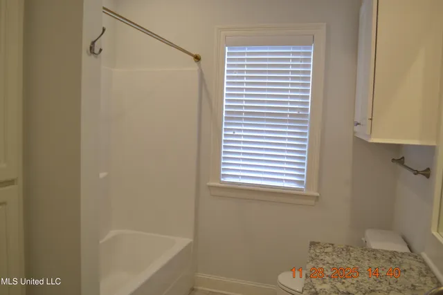 $319,900 | 529 East Park Street, Canton, MS 39046