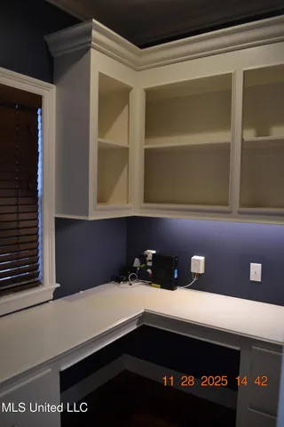 $319,900 | 529 East Park Street, Canton, MS 39046