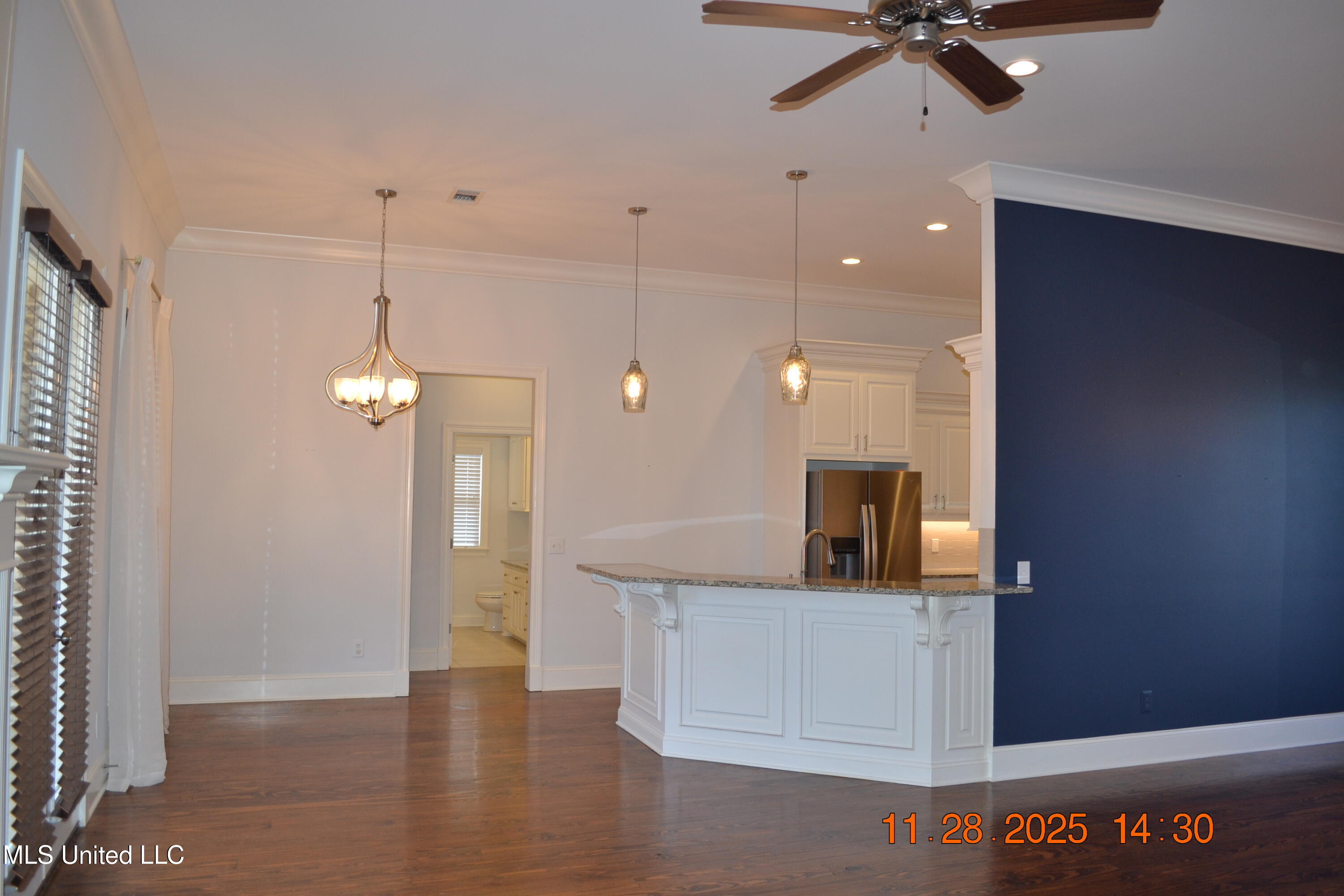 529 East Park Street Canton, MS 39046 - Photo 5 of 40 DSC_3827
