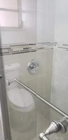 $2,150 | 870 Northwest 87th Avenue, Unit 407, Miami, FL 33172