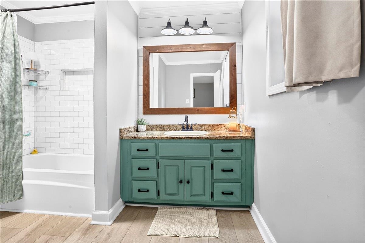 708 South Maple Street Covington, TN 38019 - Photo 8 of 15 Bathroom