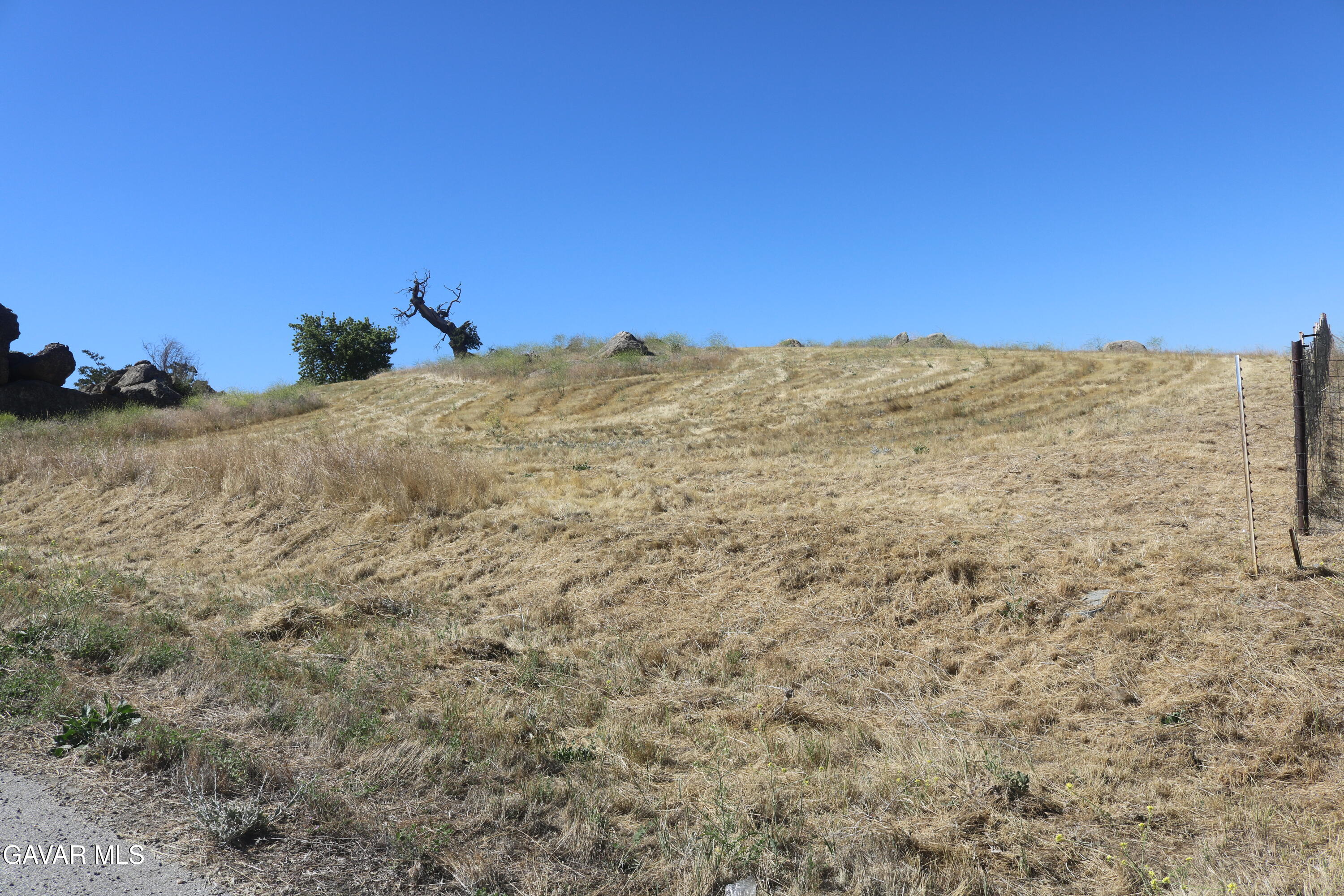 Assault Drive Tehachapi, CA 93561 - Photo 10 of 12 3