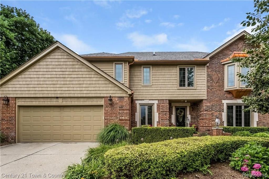 545 Sunlight Drive Rochester Hills, MI 48309 - Photo 1 of 68