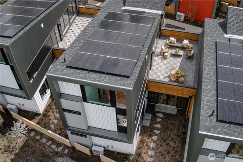 $1,340,000 | 226 Canopy Path Northwest, Bainbridge Island, WA 98110