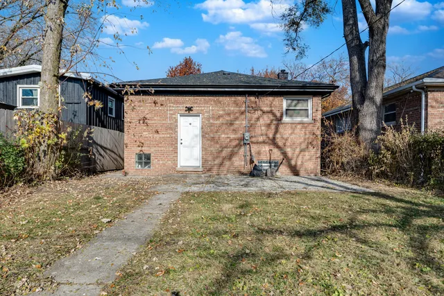 $299,900 | 1319 East 89th Street, Chicago, IL 60619