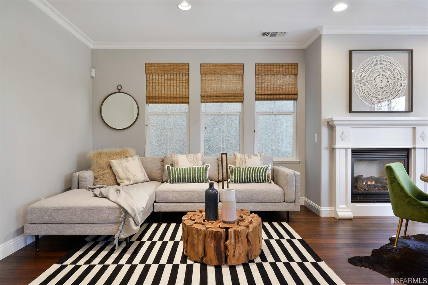 142 Azalea Drive Mountain View, CA 94041 - Photo 2 of 33