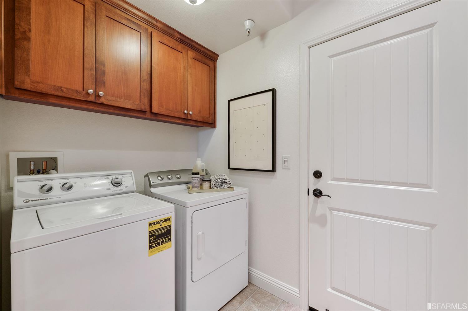 142 Azalea Drive Mountain View, CA 94041 - Photo 31 of 33