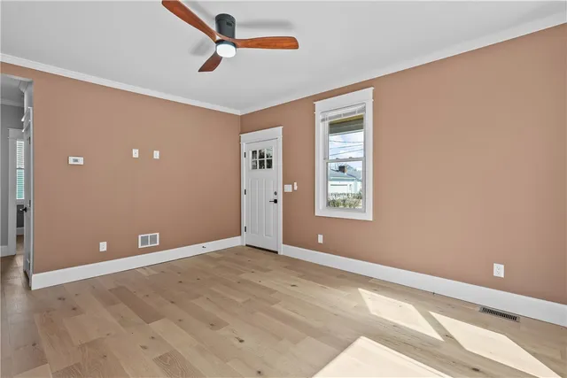 $4,250 | 20 Summer Street, Newport, RI 02840