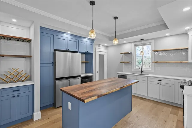 $4,250 | 20 Summer Street, Newport, RI 02840