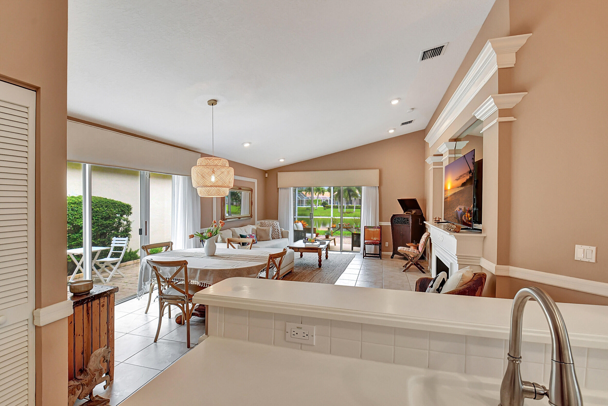 11568 Lawton Road Boynton Beach, FL 33437 - Photo 15 of 80 DSC_7876