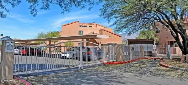 $1,300 | 1745 East Glenn Street, Unit 220, Tucson, AZ 85719