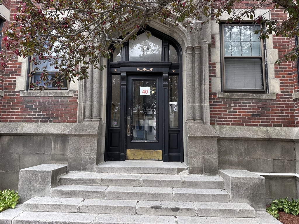 40 Chester Street, Unit 1 Boston, MA 02134 - Photo 4 of 24