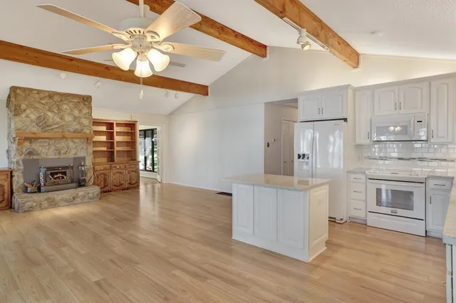 $2,100 | 11090 Lakeside Drive, Quinlan, TX 75474