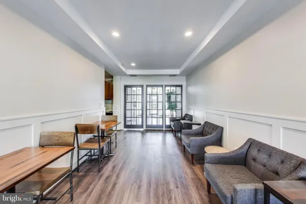 $2,850 | 4139 South Four Mile Run Drive, Unit 304, Arlington, VA 22204