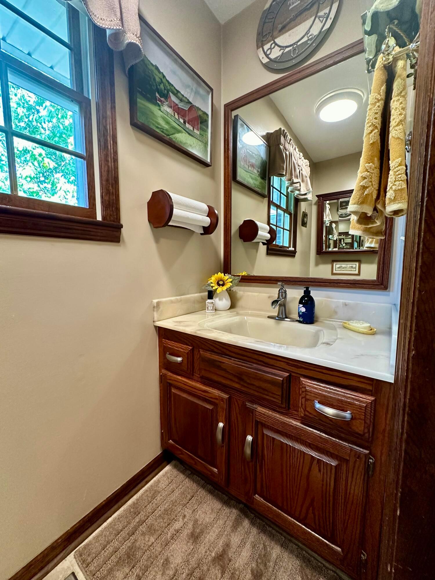 4920 Spring Valley Road London, OH 43140 - Photo 32 of 88 IMG_7242 2