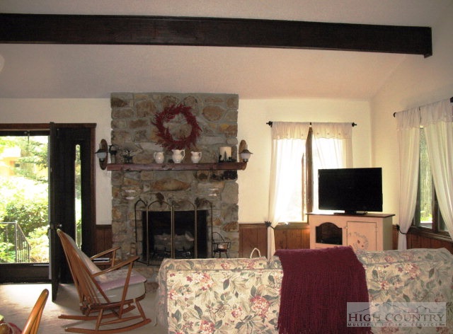 15 Pine Ridge Loop Newland, NC 28657 - Photo 12 of 18 Gallery Image 12