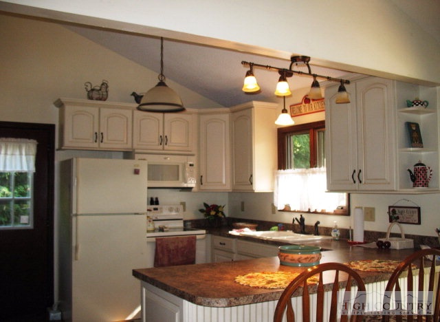 15 Pine Ridge Loop Newland, NC 28657 - Photo 14 of 18 Gallery Image 14
