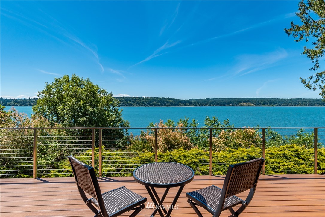 4466 East Harbor Road Freeland, WA 98249 - Photo 16 of 40 Gallery Image 16