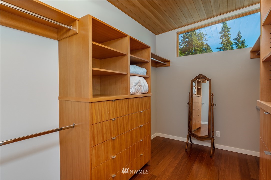 4466 East Harbor Road Freeland, WA 98249 - Photo 20 of 40 Gallery Image 20