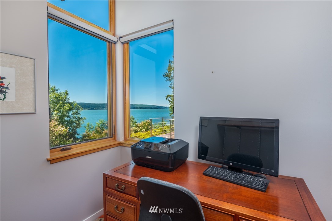 4466 East Harbor Road Freeland, WA 98249 - Photo 22 of 40 Gallery Image 22