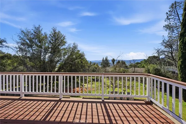 $239,900 | 16625 Pinecrest Court, Hidden Valley Lake, CA 95467