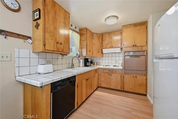 $239,900 | 16625 Pinecrest Court, Hidden Valley Lake, CA 95467