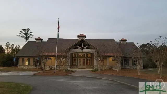 $2,500 | 102 Fenway Street, Savannah, GA 31407