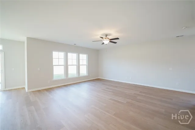 $2,500 | 102 Fenway Street, Savannah, GA 31407