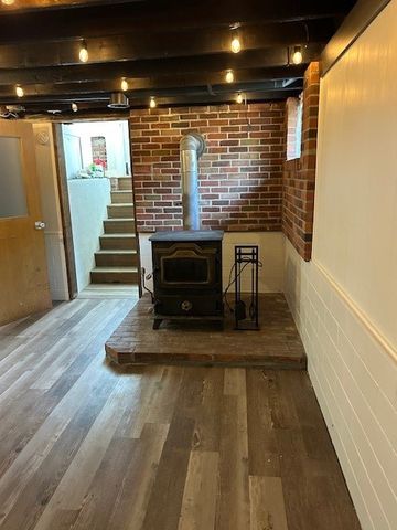 $365,000 | 22 Madison Street, Warwick, RI 02888