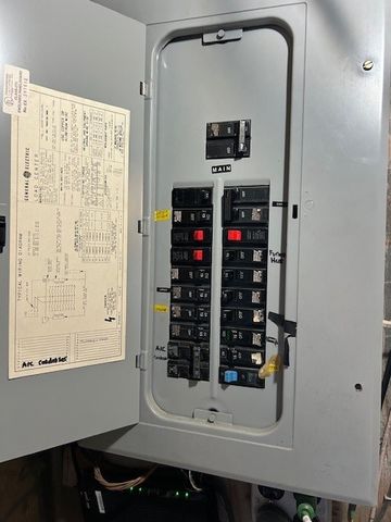 $365,000 | 22 Madison Street, Warwick, RI 02888