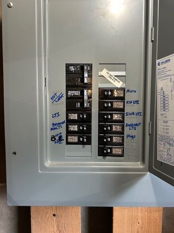 $365,000 | 22 Madison Street, Warwick, RI 02888