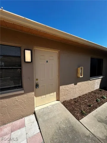 $1,350 | 2829 Santa Barbara Boulevard, Unit A, Cape Coral, FL 33914