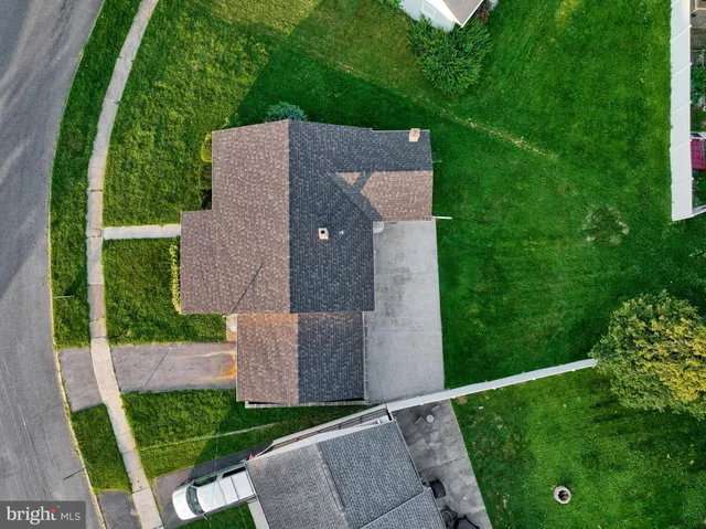 $299,900 | 5 William Penn Drive, Camp Hill, PA 17011