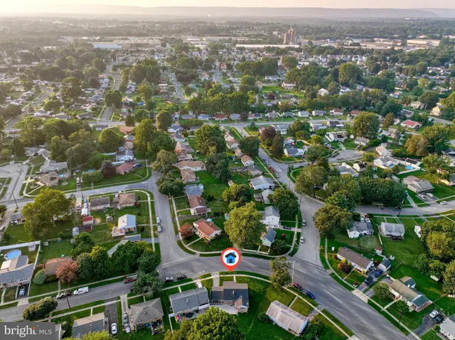 $299,900 | 5 William Penn Drive, Camp Hill, PA 17011