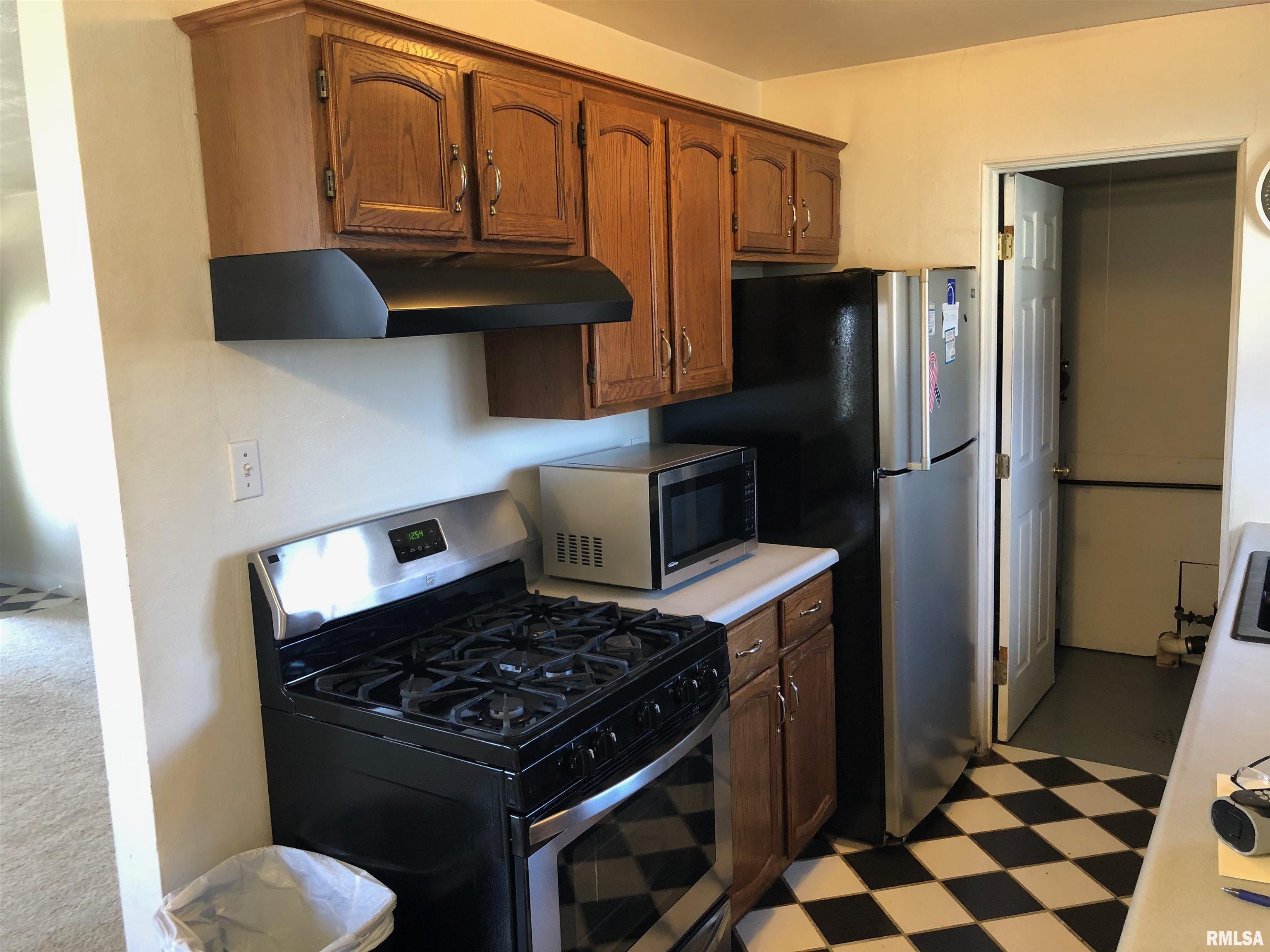 603 Lincoln Road Marquette Heights, IL 61554 - Photo 7 of 24