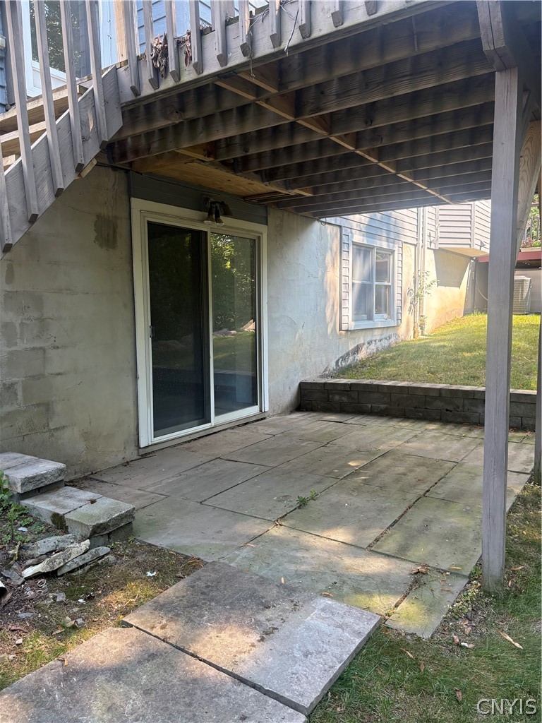 4627 Reliant Road Onondaga, NY 13078 - Photo 37 of 39 Patio area from bonus room