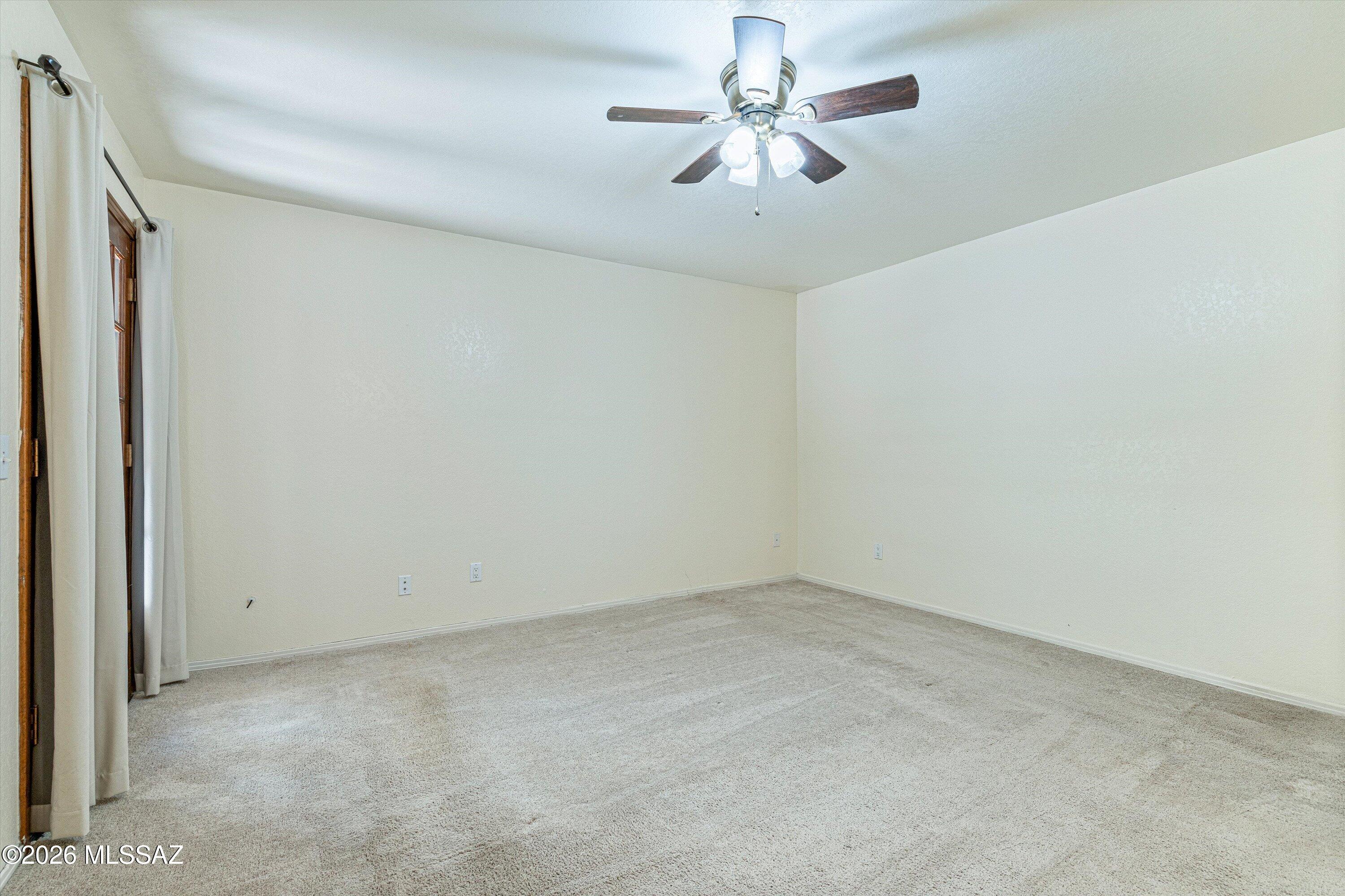 8255 North Oracle Road, Unit 105 Tucson, AZ 85704 - Photo 22 of 28 Ceiling Fan