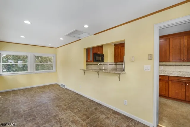 $599,000 | 32 Seneca Trail, Sparta, NJ 07871