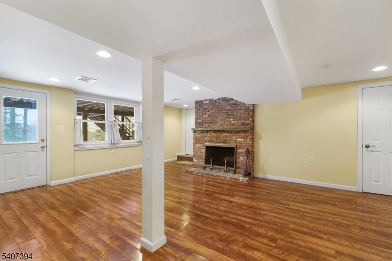 32 Seneca Trail Sparta, NJ 07871 - Photo 21 of 43