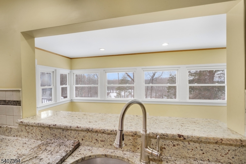 32 Seneca Trail Sparta, NJ 07871 - Photo 10 of 43