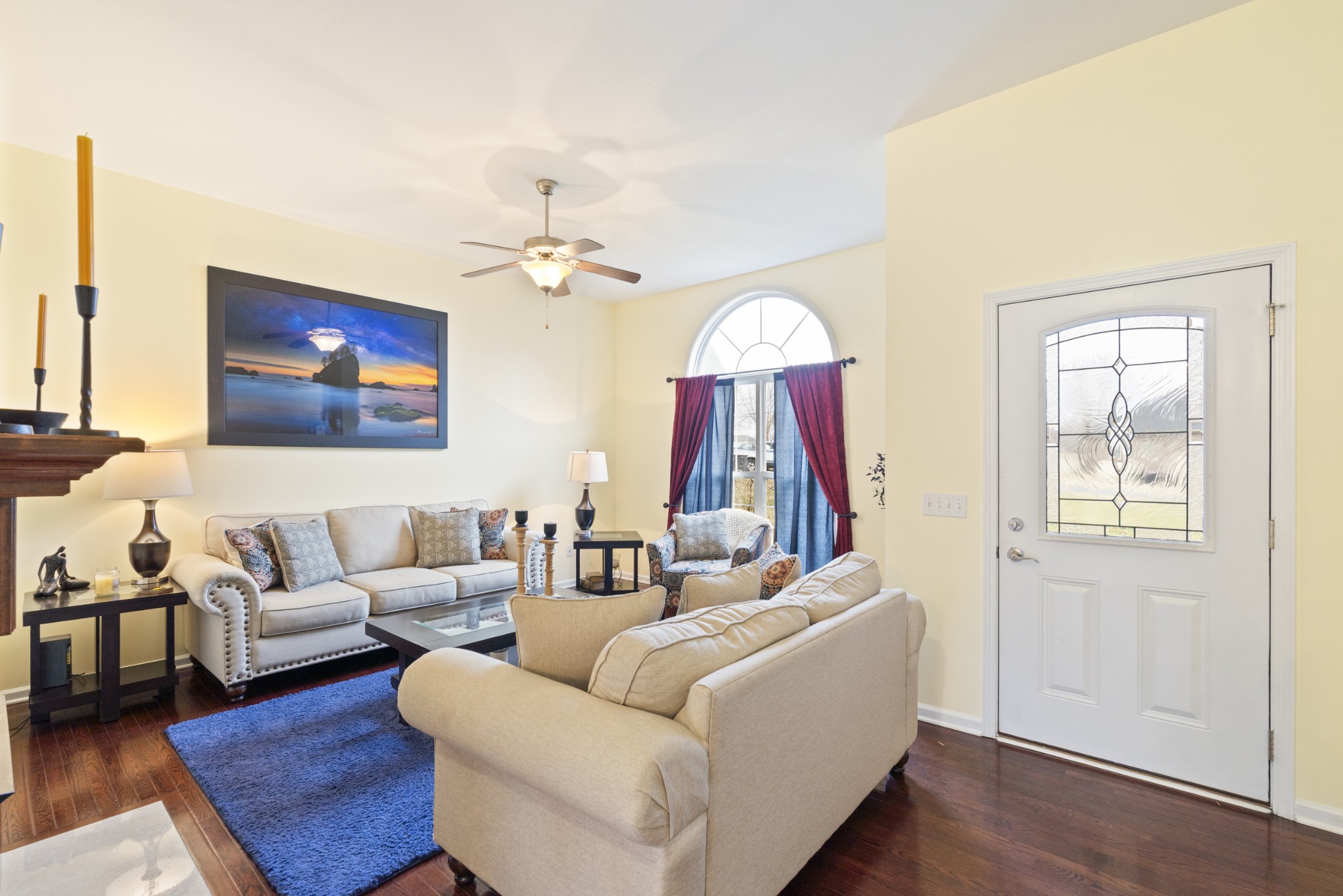 5037 Summit Drive Greenbrier, TN 37073 - Photo 11 of 53 a living room with furniture a lamp and a window