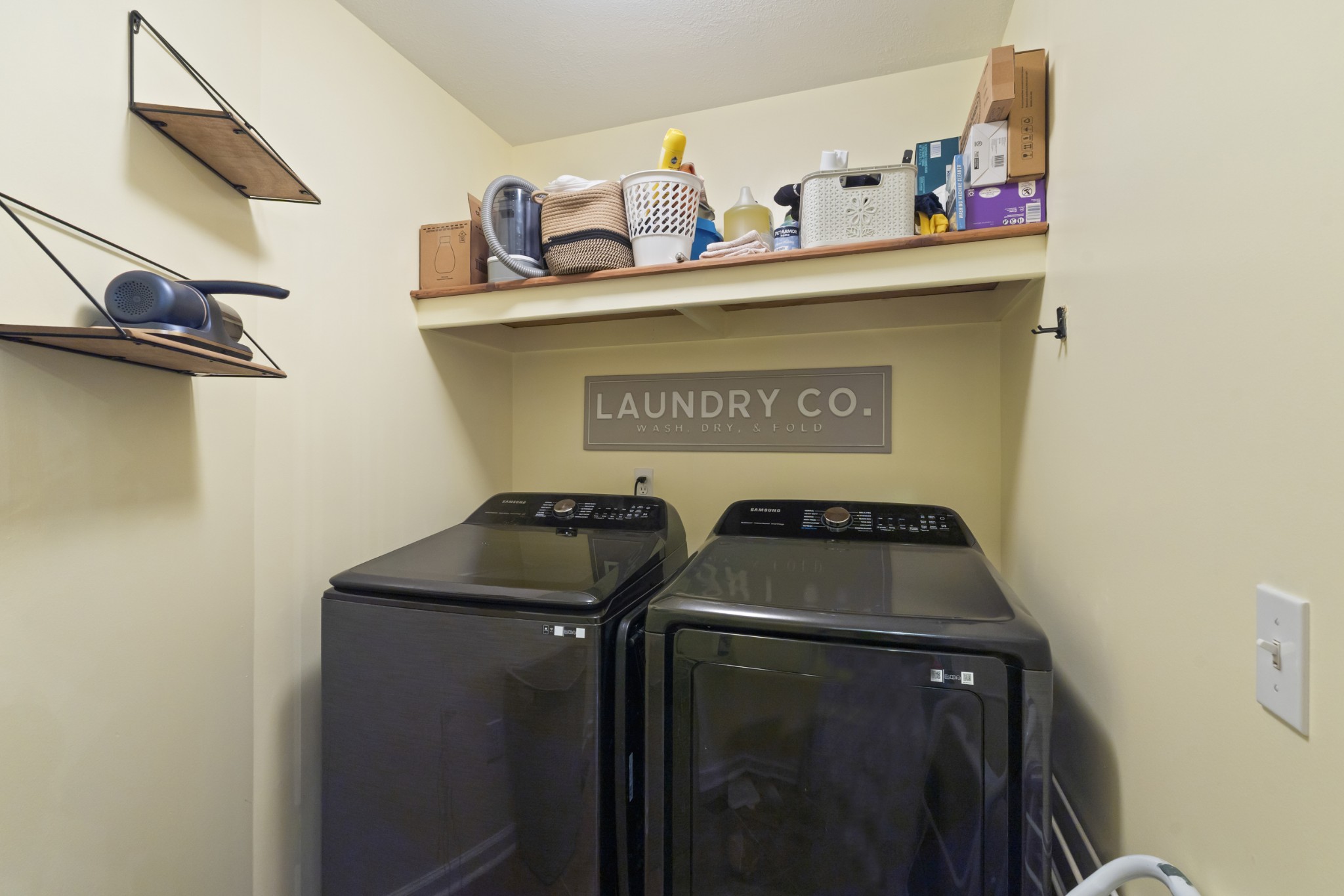 5037 Summit Drive Greenbrier, TN 37073 - Photo 48 of 53 a utility room with dryer and washer