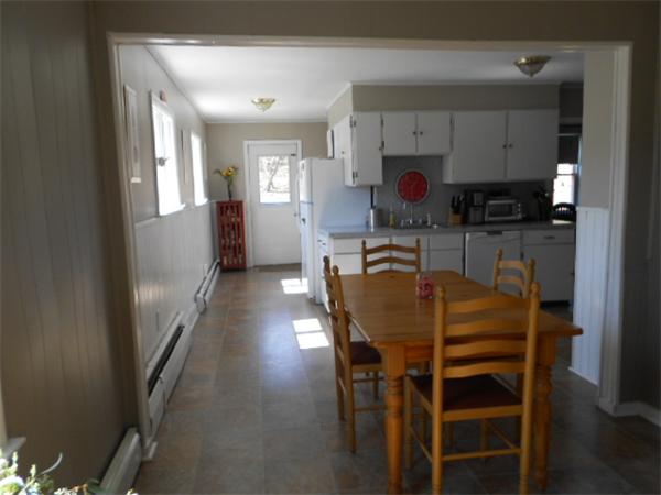 121 Brookside Road Braintree, MA 02184 - Photo 5 of 7 Gallery Image 5