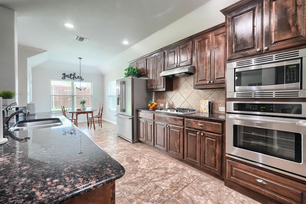 1115 Oak Ridge Road Forney, TX 75126 - Photo 13 of 30