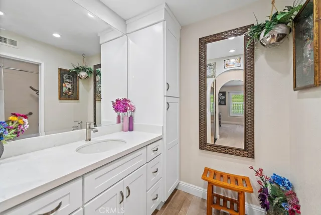 $929,900 | 28525 Barbosa, Mission Viejo, CA 92692