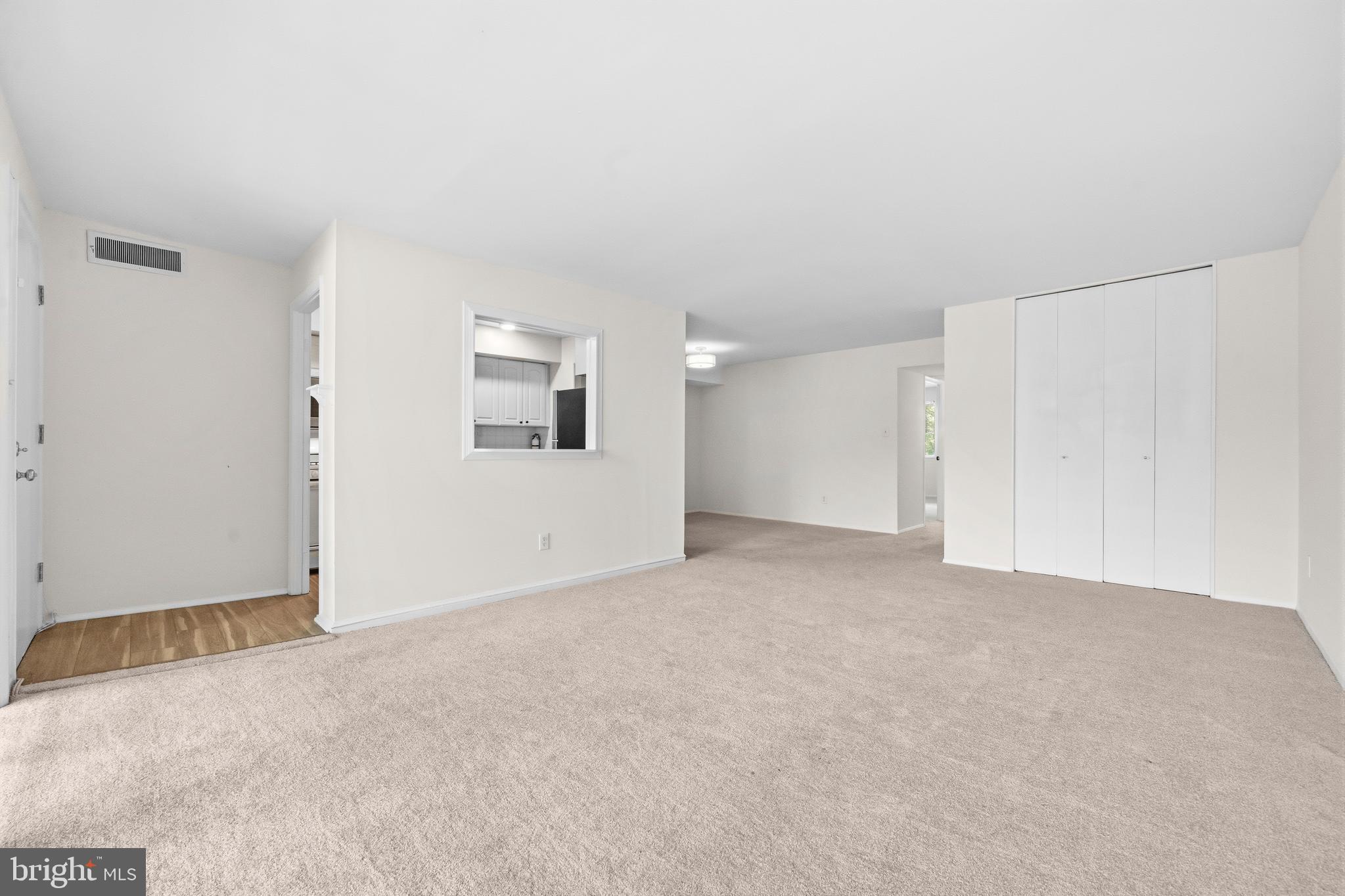124 Haycock Road, Unit C2 Falls Church, VA 22046 - Photo 8 of 31