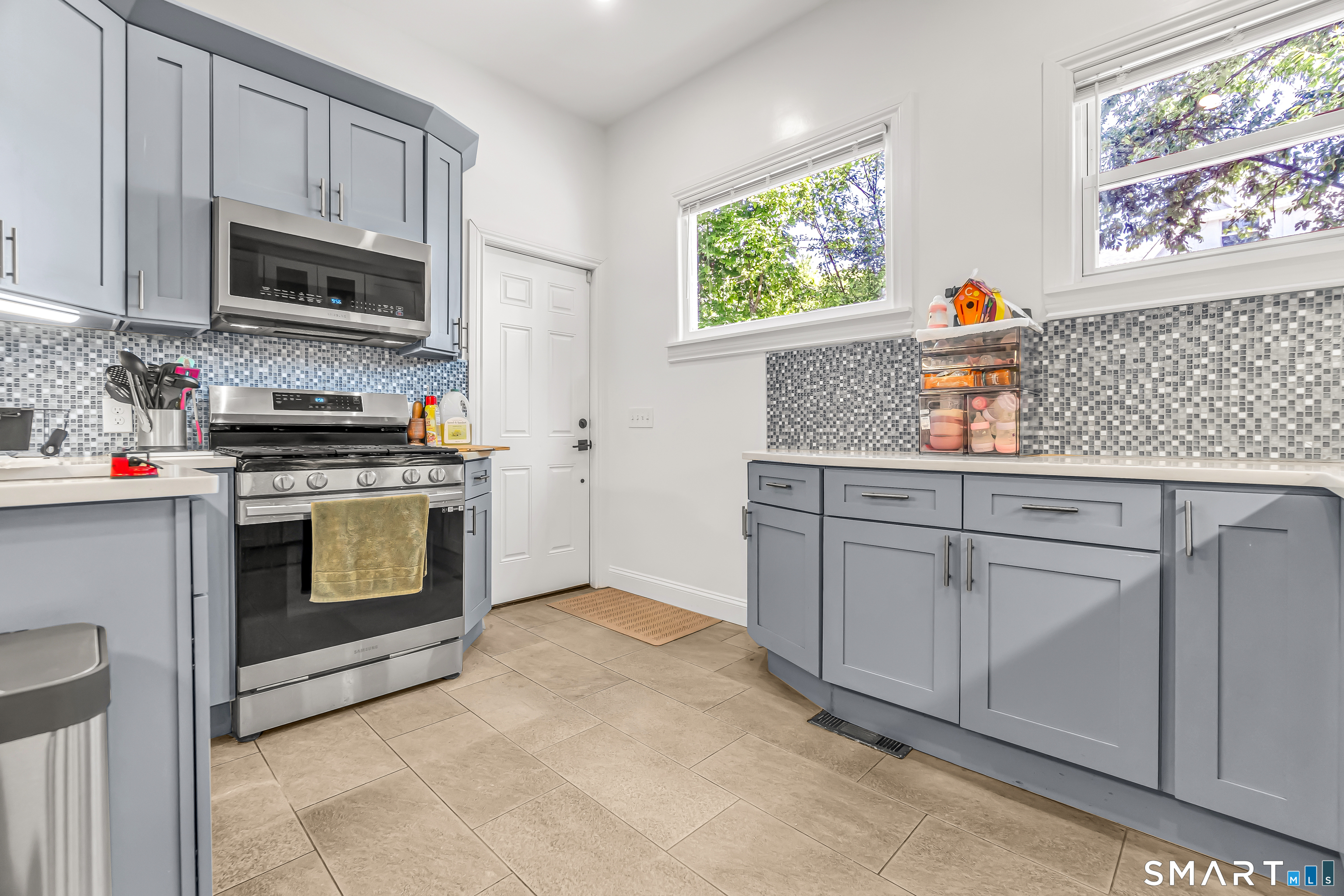 19 Lester Street Ansonia, CT 06401 - Photo 10 of 40