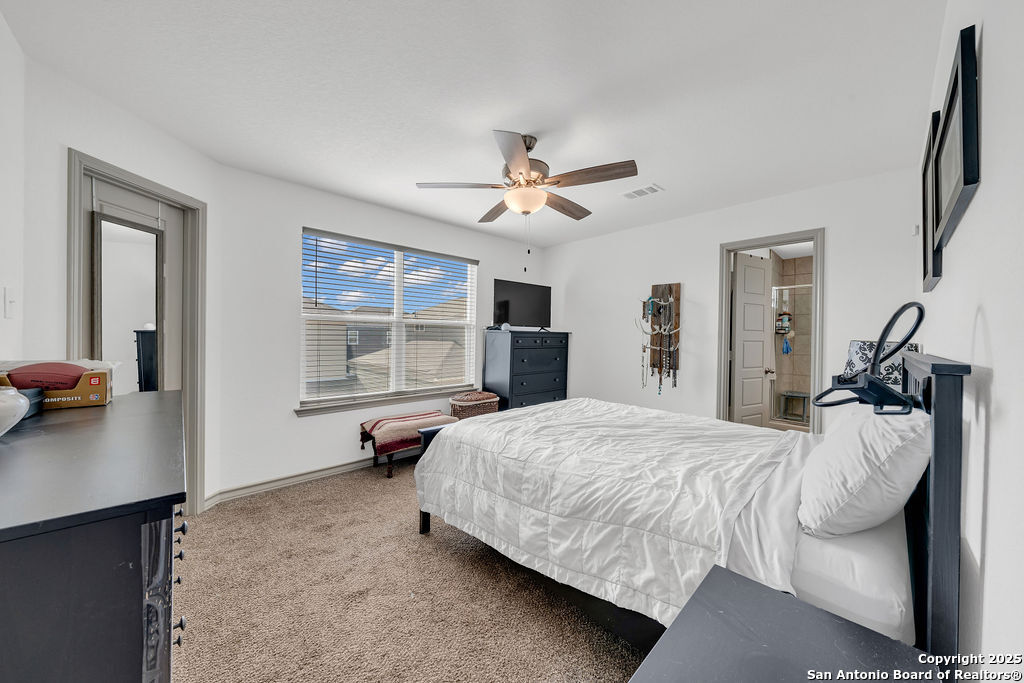 2045 Silver Oaks, Unit 18B San Antonio, TX 78213 - Photo 11 of 20